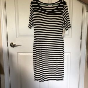 New LuLaRoe Julia Dress